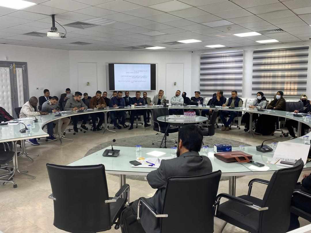 مشاركة جامعة لبدة الكبرى الأهلية في فعاليات ورشة العمل التدريبية حول معايير المكتبات الجامعية بمدينة الزاوية